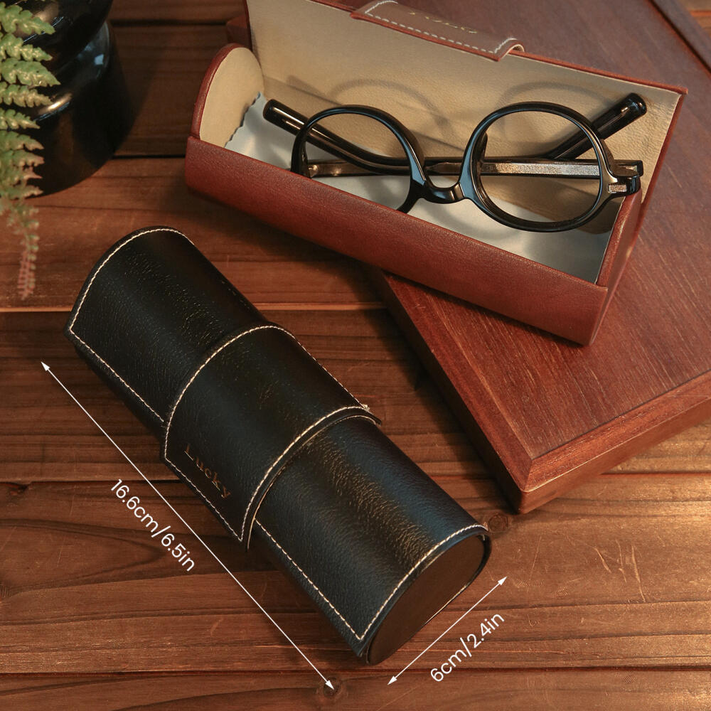 Custodia per Occhiali in Pelle - Monogram Custom Case recensione e prezzo